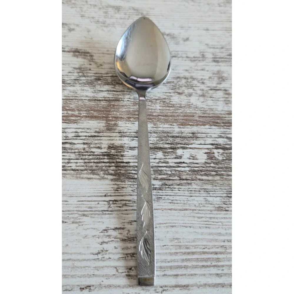 Vintage Carlton Korea Stainless Steel Tablespoons Set of 4 Frosted Leaf Pattern